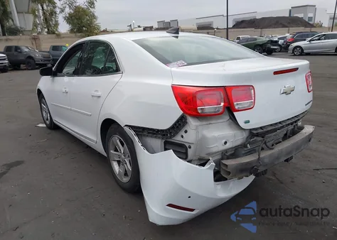 2015 Chevrolet Malibu Ls z USA, uszkodzony, nr VIN 1G11B5SL9FF187708